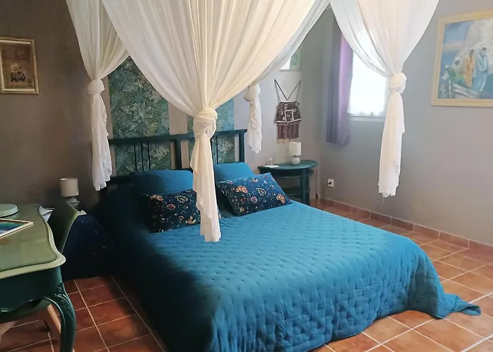 Une Chambre En Provence